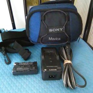 SONY Charger/Battery/Case